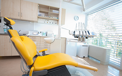 Dental chair